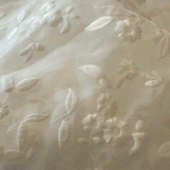 Lulu’s Ethereal Perfection White Organza Embroidered Flowers Bridal Bustier S - Picture 7 of 11